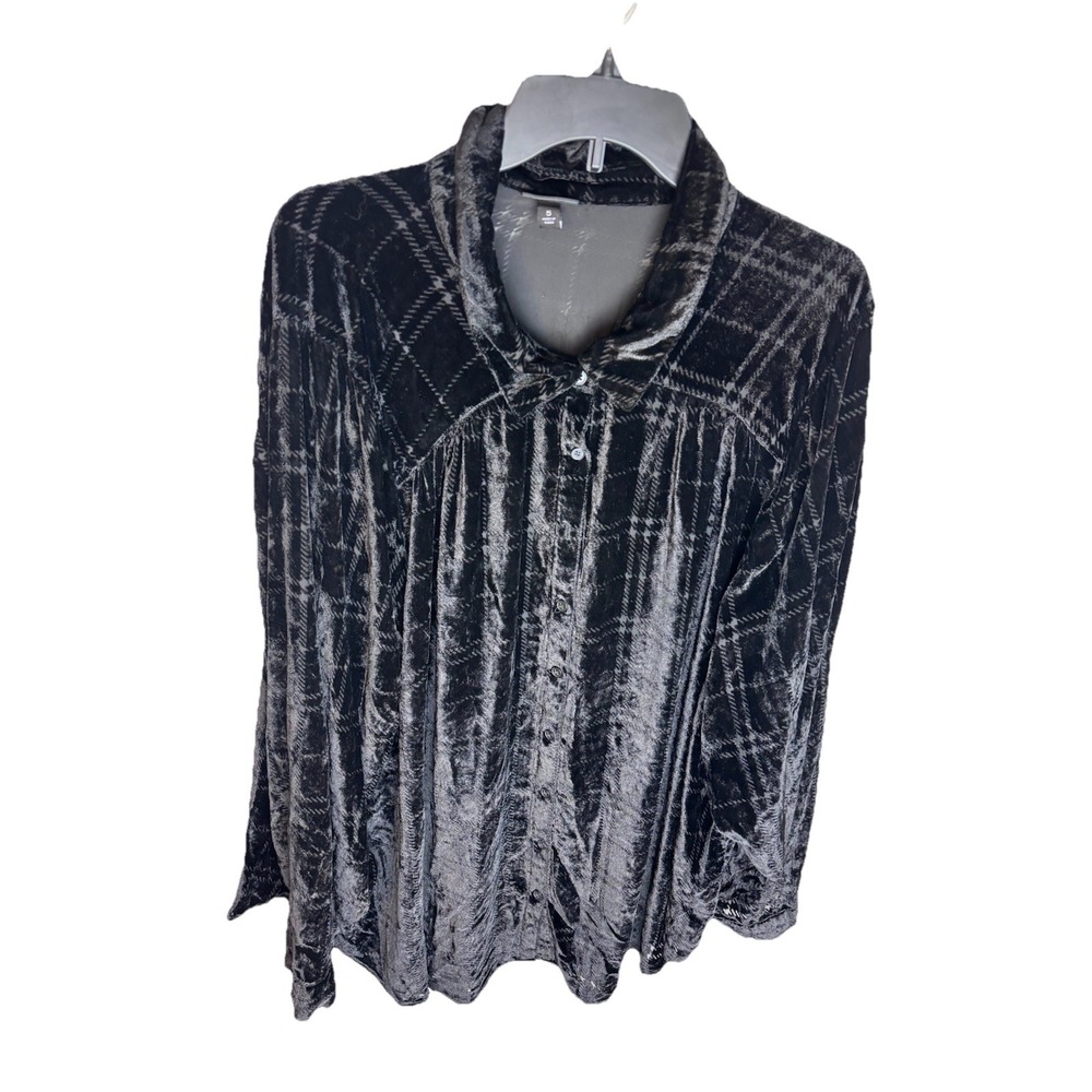 Torrid Tunic Top Women's 5 (5X) Black Velvet Burnout Madison Button Up